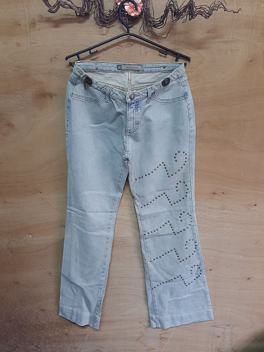 looks com tenis branco para festa