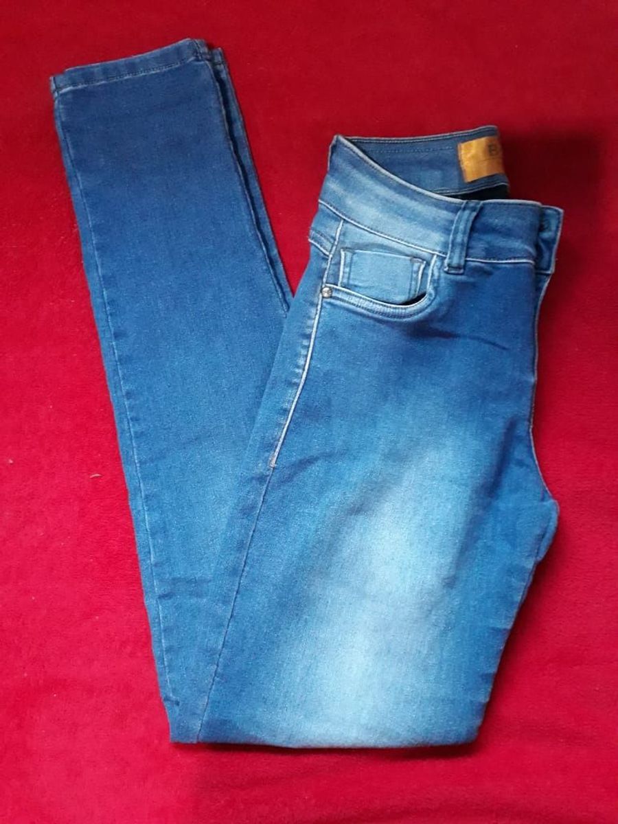 calça jeans beeight