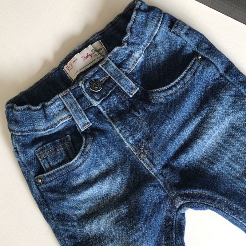 Calça jeans 0 hot sale a 3 meses