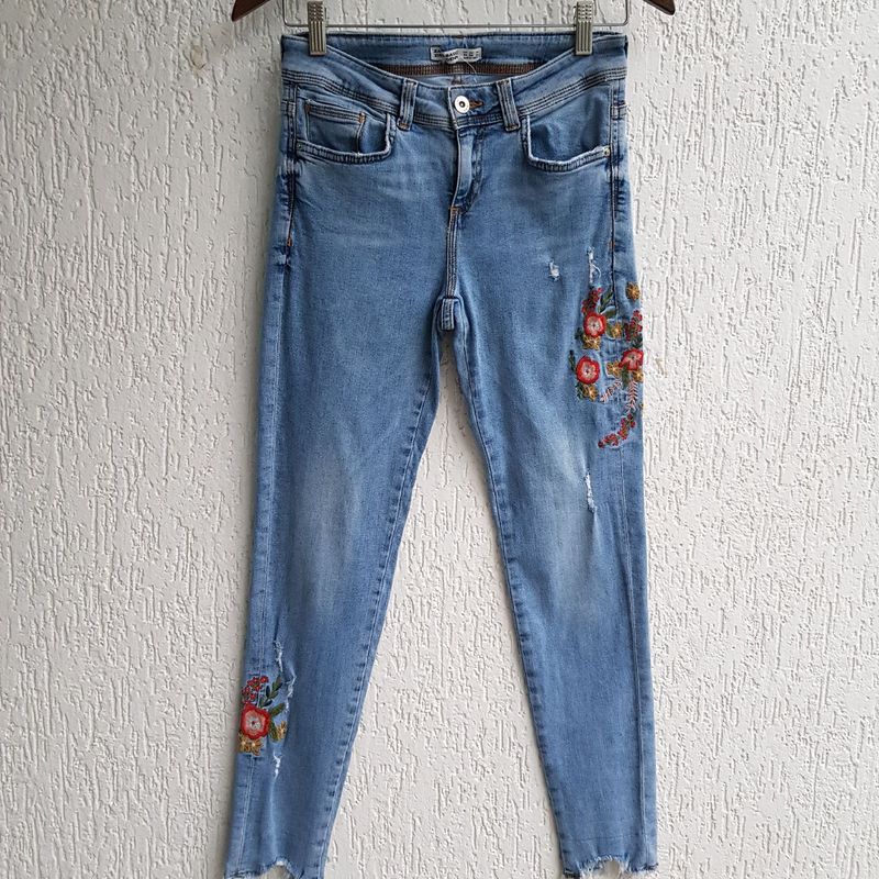 Calça jeans sale bordada zara