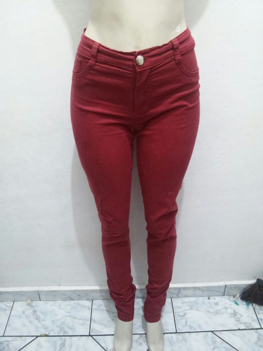 calça jeans bordo