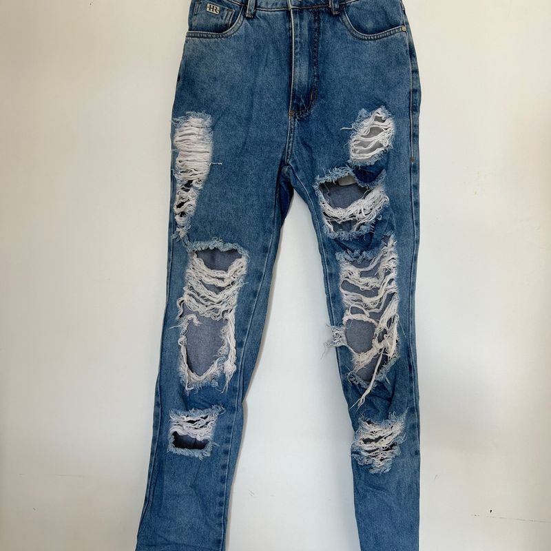 Calça jeans boyfriend destroyed 2024 feminina