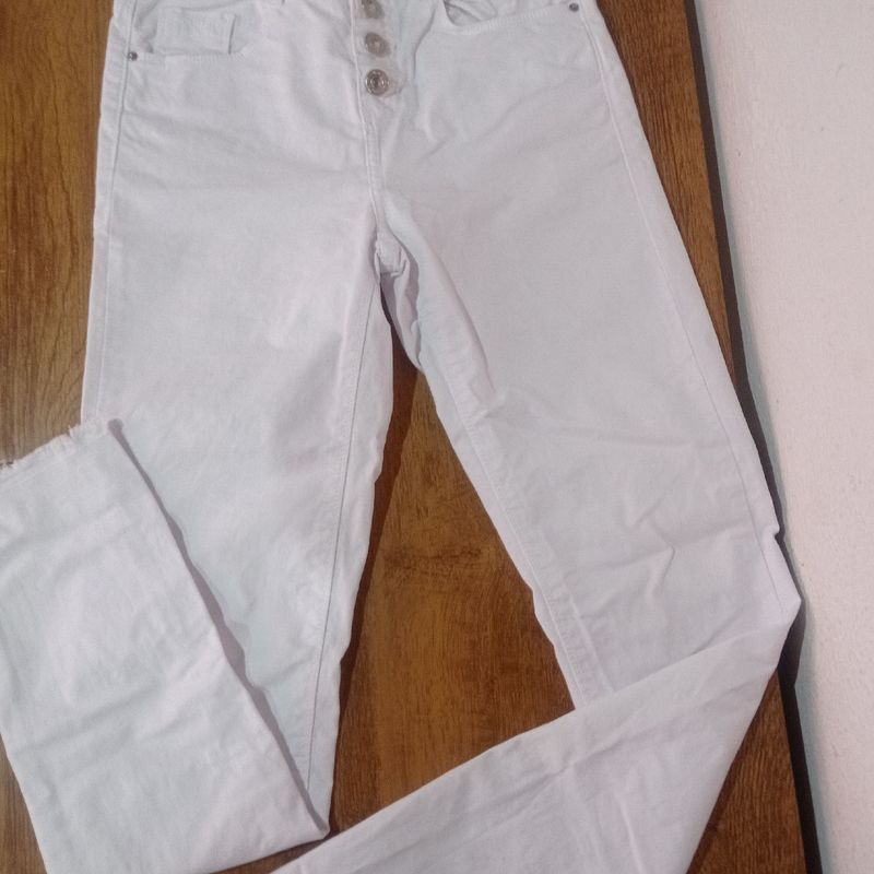 Calça jeans branca store marisa