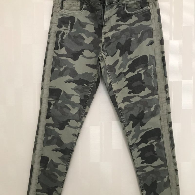 Calças 2024 camufladas zara