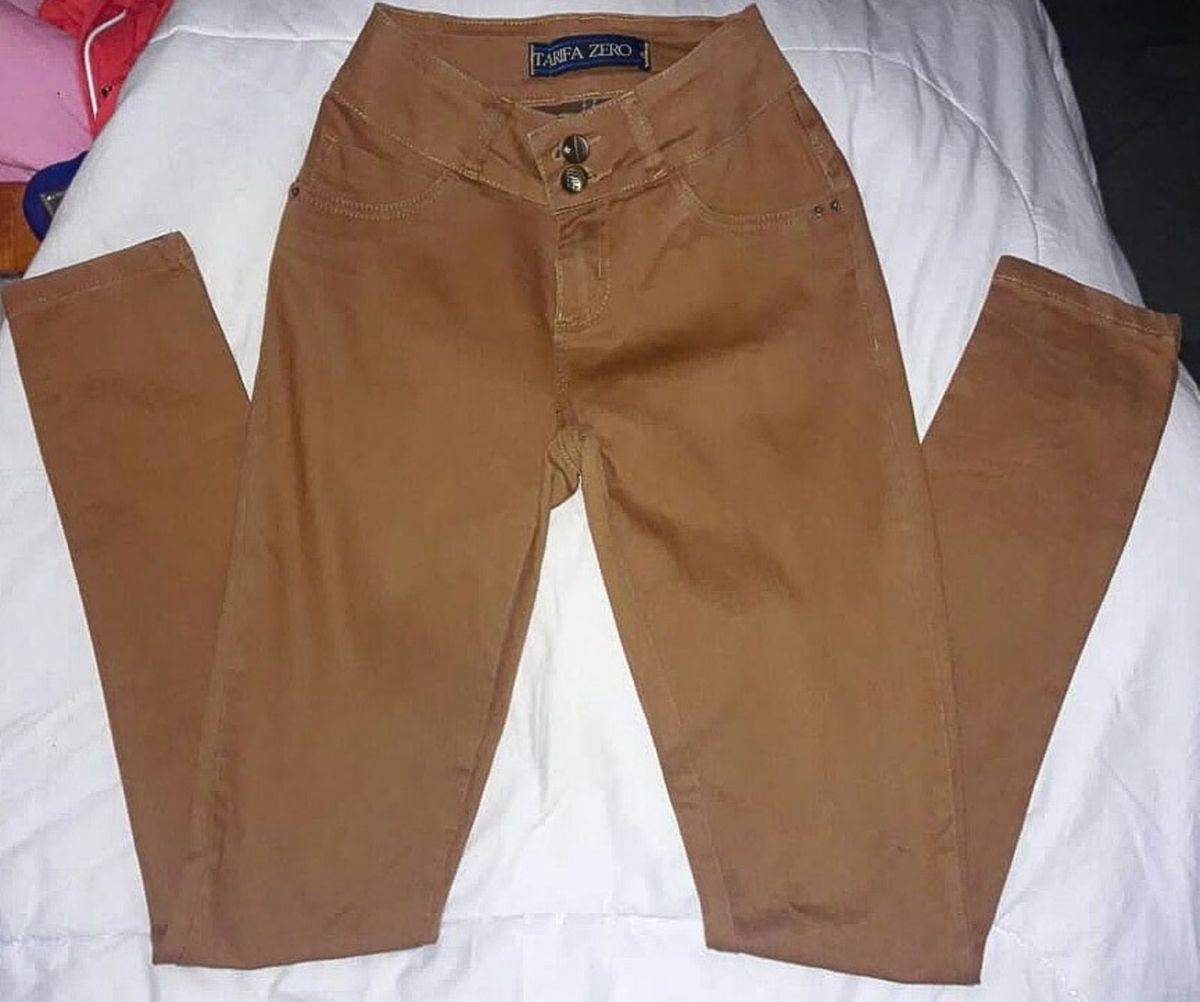 calça jeans feminina caramelo