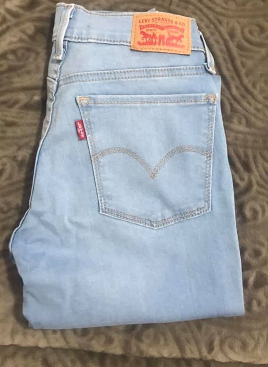 calça levis com elastano