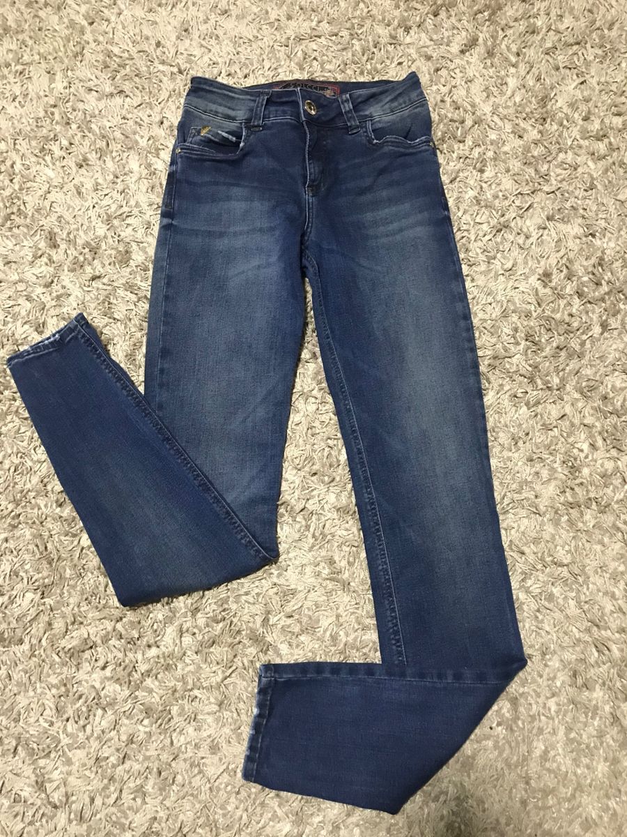 calça jeans feminina colcci barata