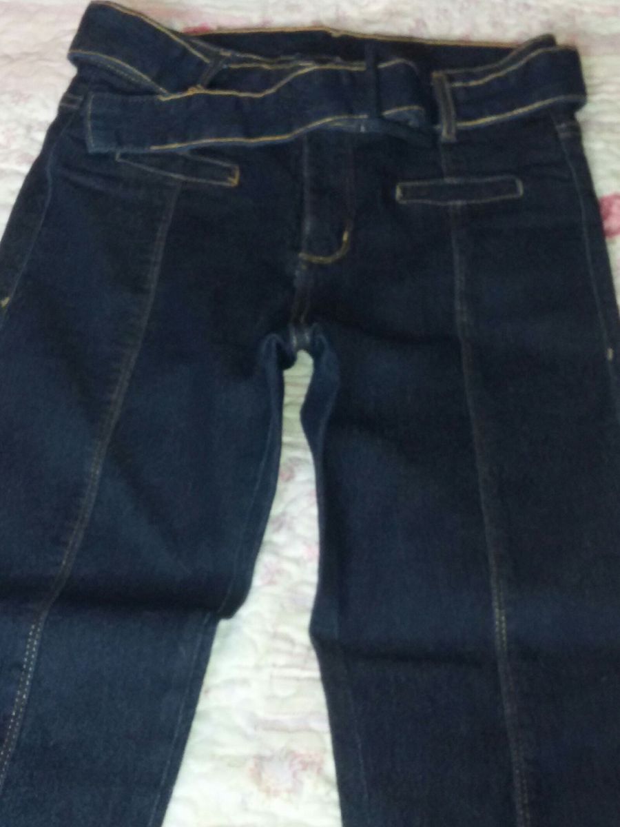 calça jeans com cinta embutida sawary