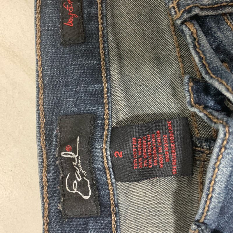 Calça Jeans com Pins, Calça Feminina Earl Jean Usado 62264092