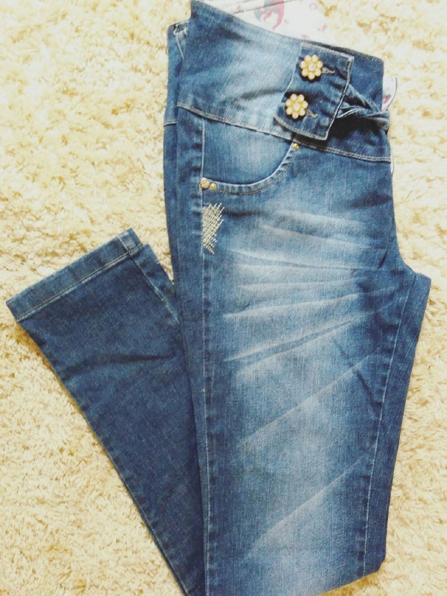 calça jeans feminina cos largo