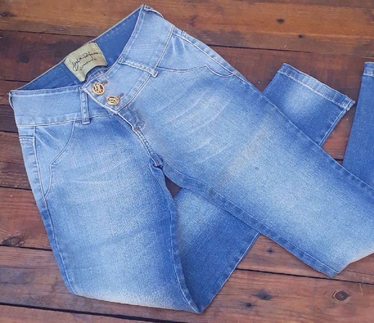 calça jeans cos medio