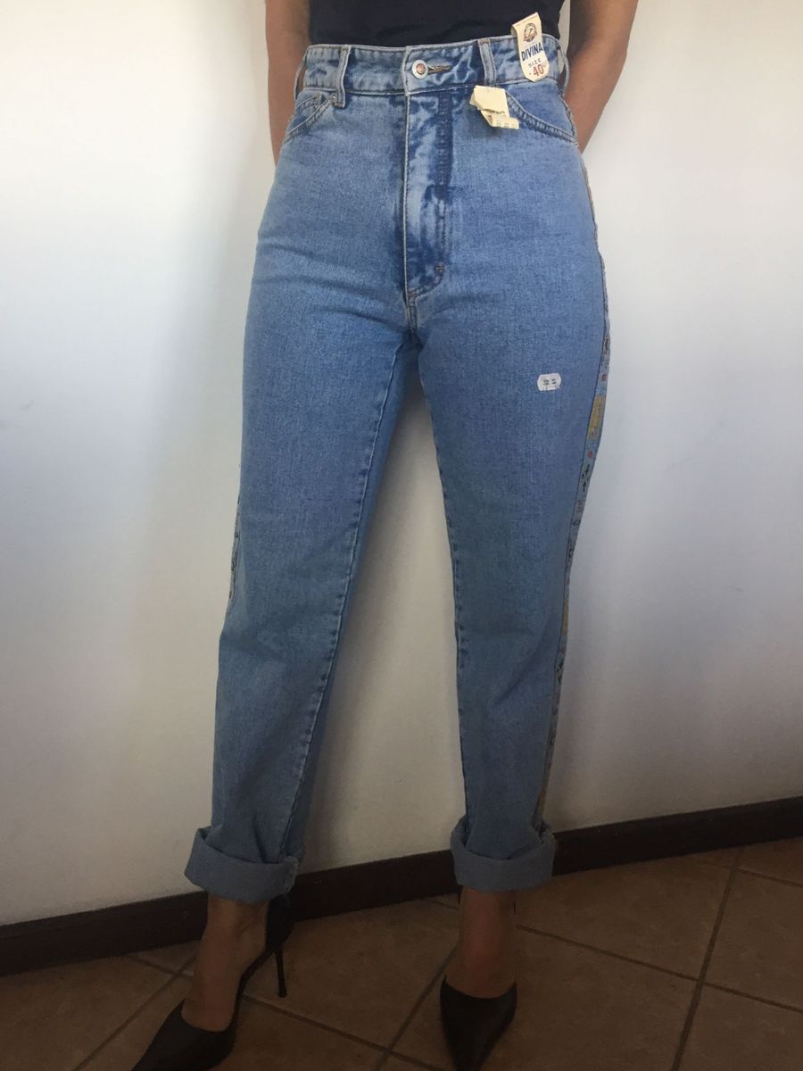 calça jeans cintura alta anos 80