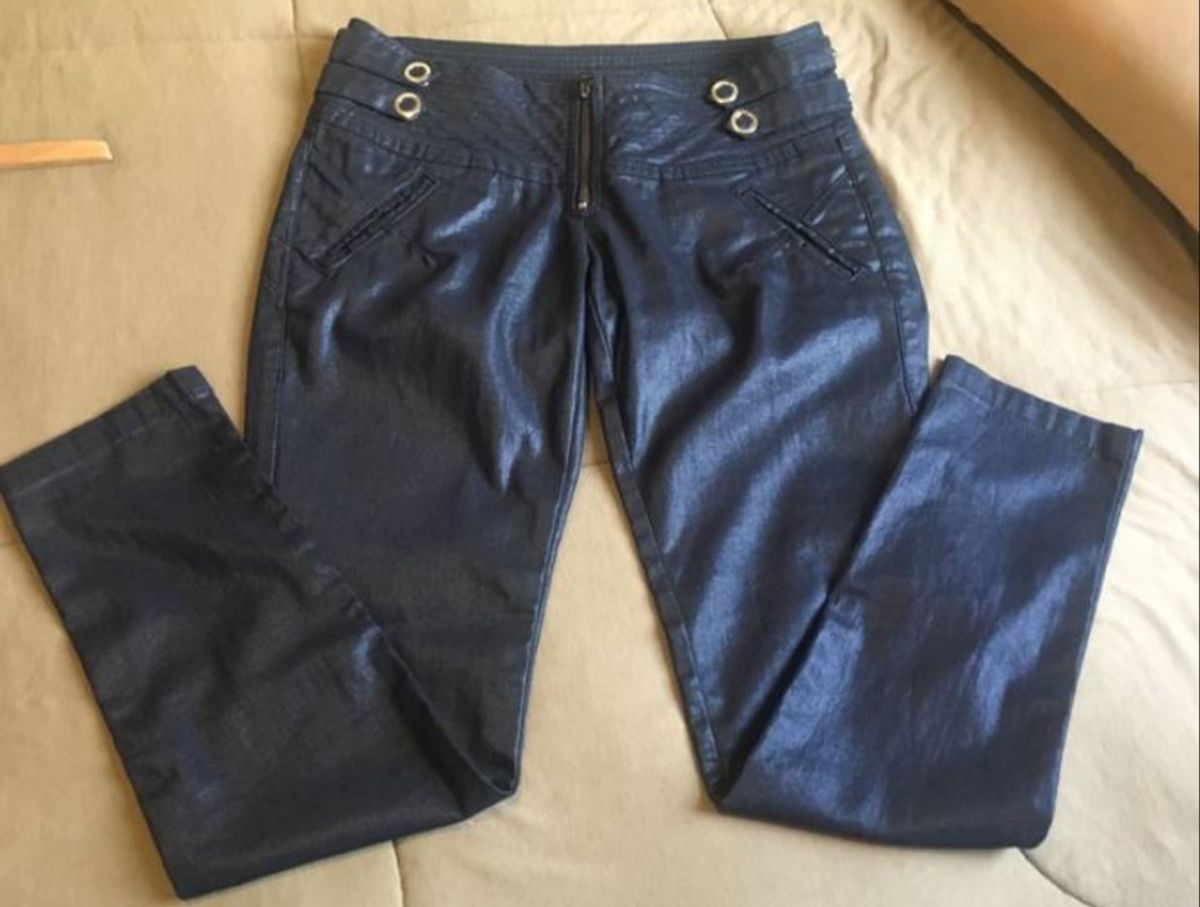 calça morena rosa preta