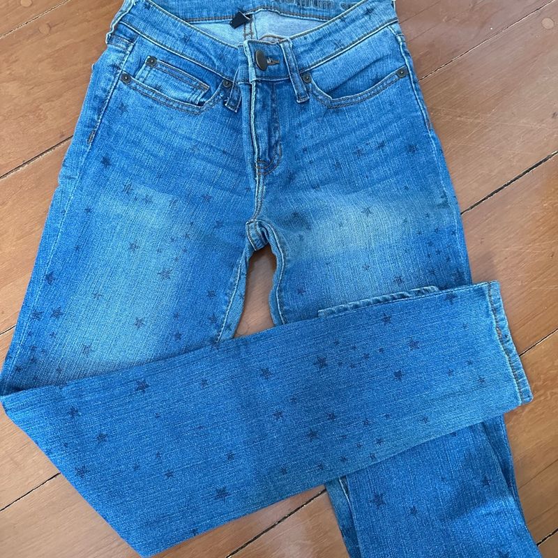 Calça jeans fashion com estampa de estrela