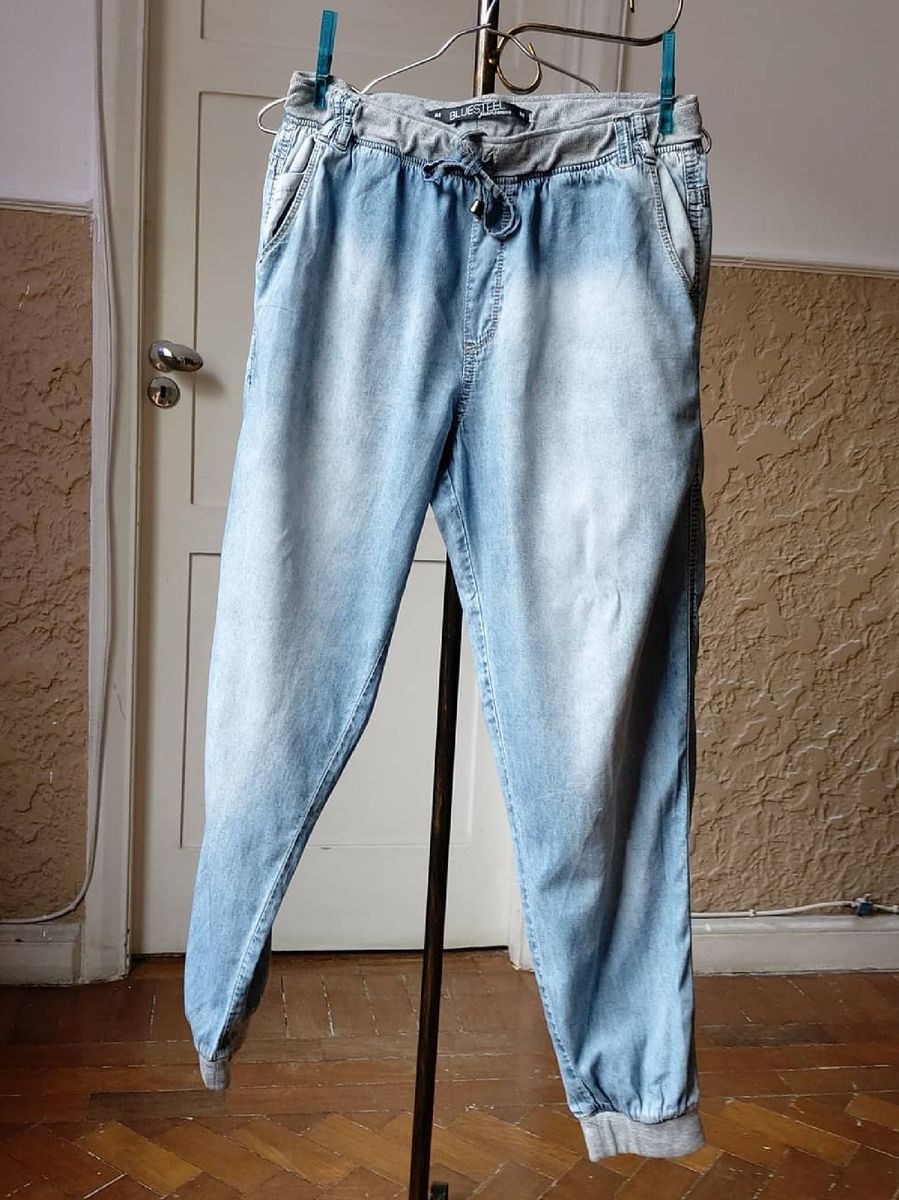 calça jeans estilo moletom feminina