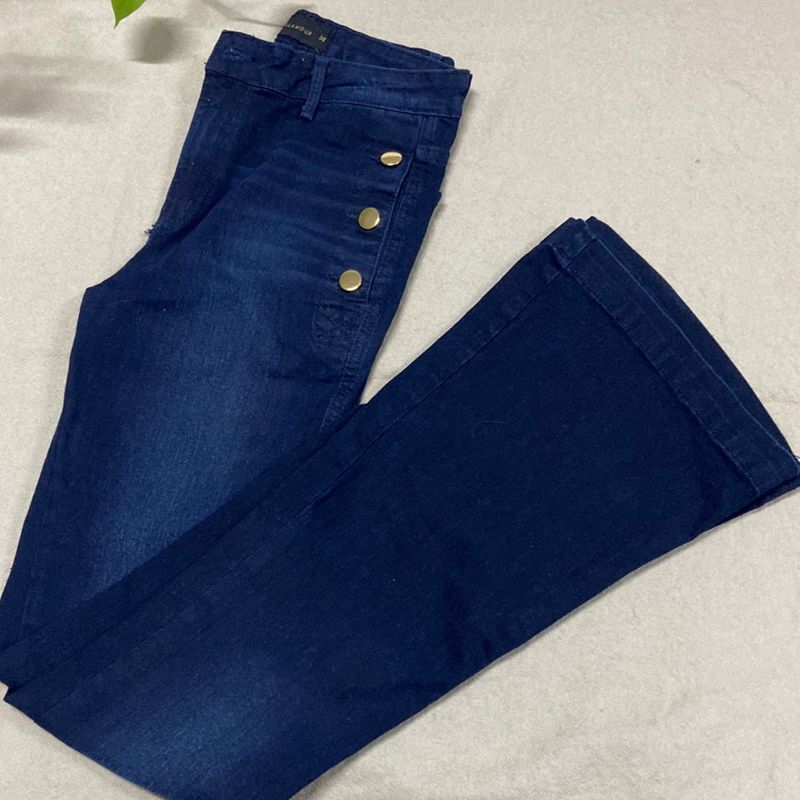 Calça flare best sale na riachuelo