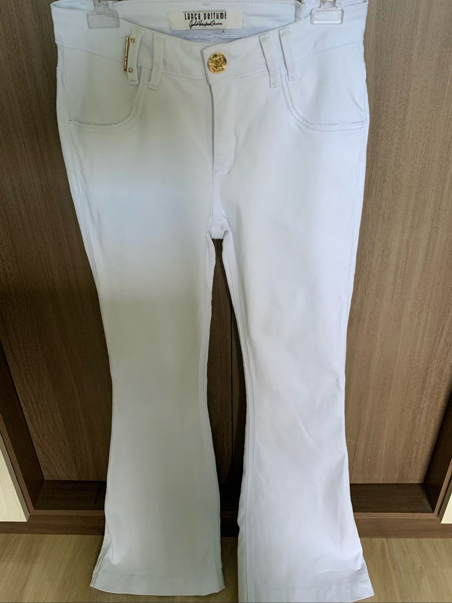 calca branca lanca perfume