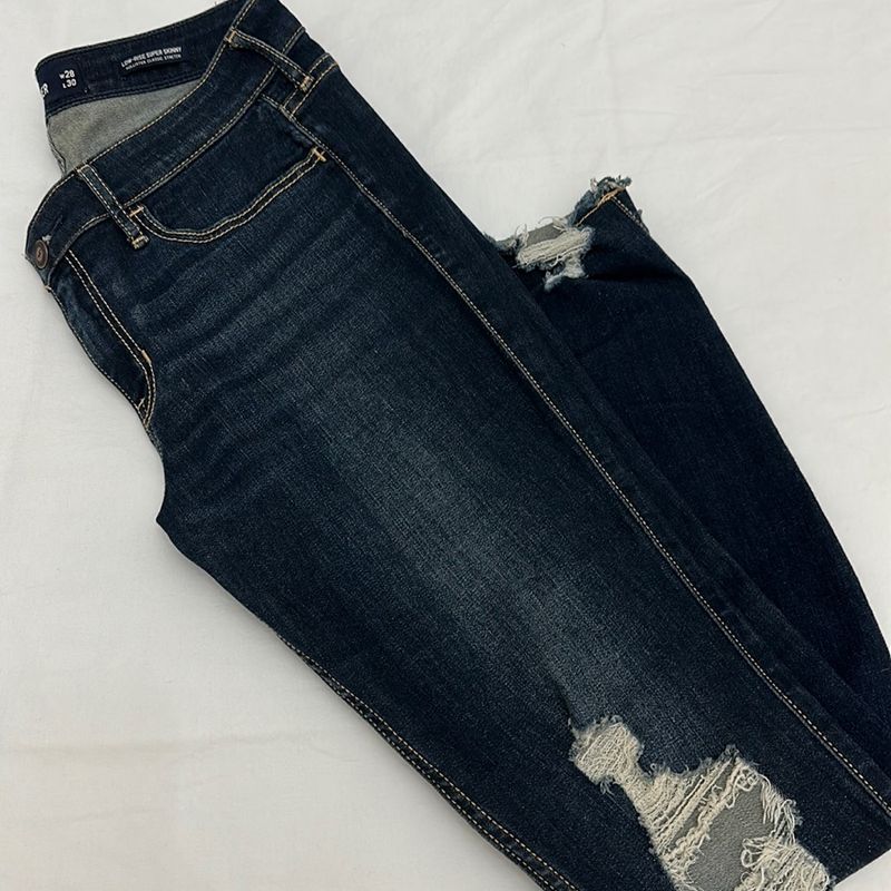 Dark blue shop jeans hollister