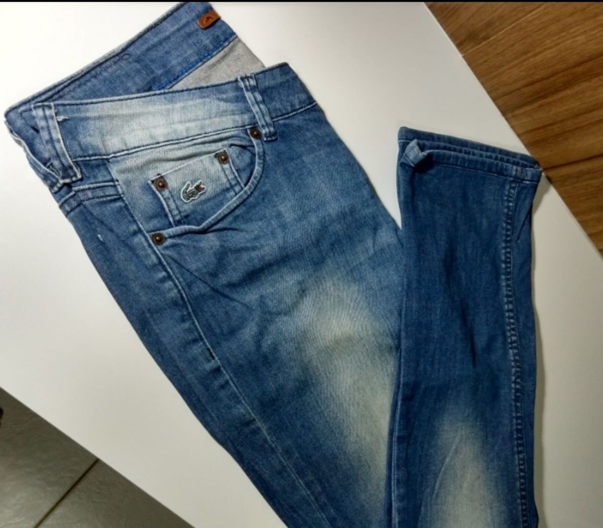 calça jeans feminina lacoste