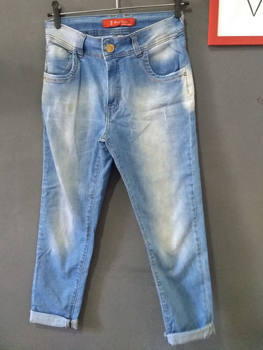 calça jeans larguinha