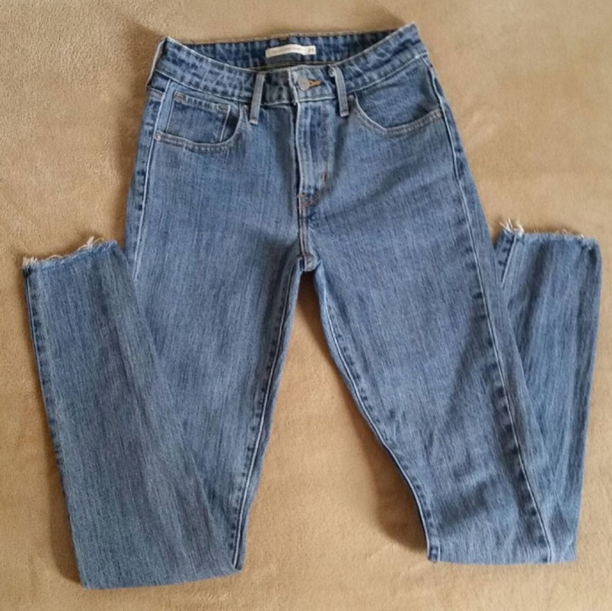 calça jeans feminina cintura alta levis