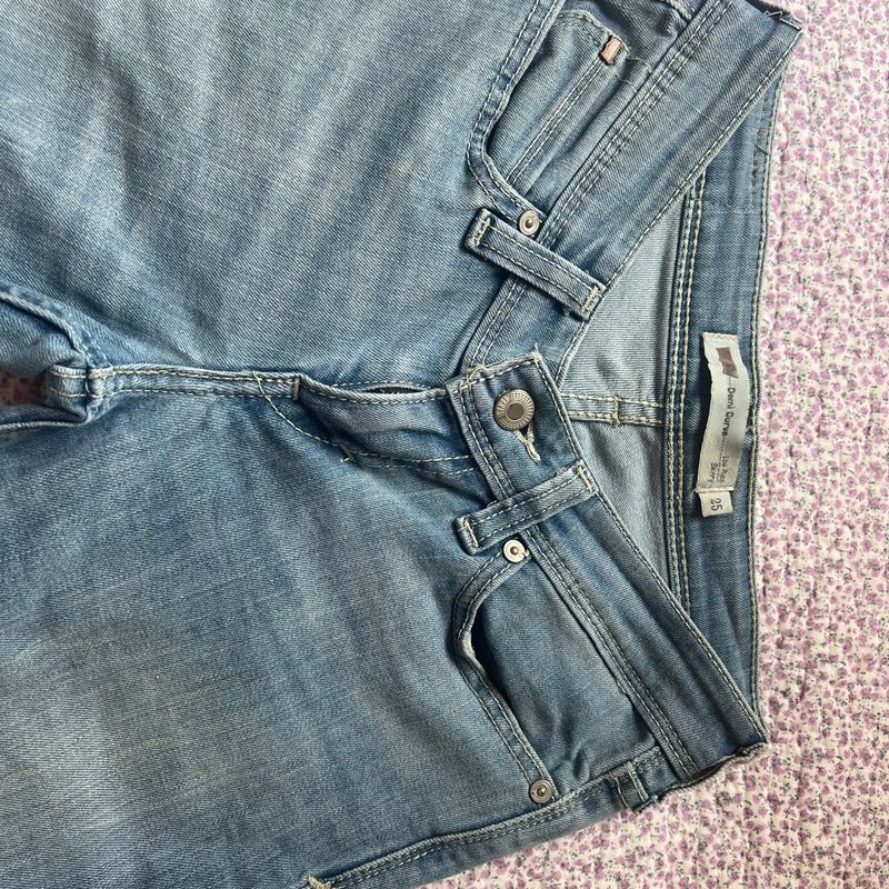 Cal a Jeans Levis Tamanho 25 Equivalente Ao 36 Cal a Feminina