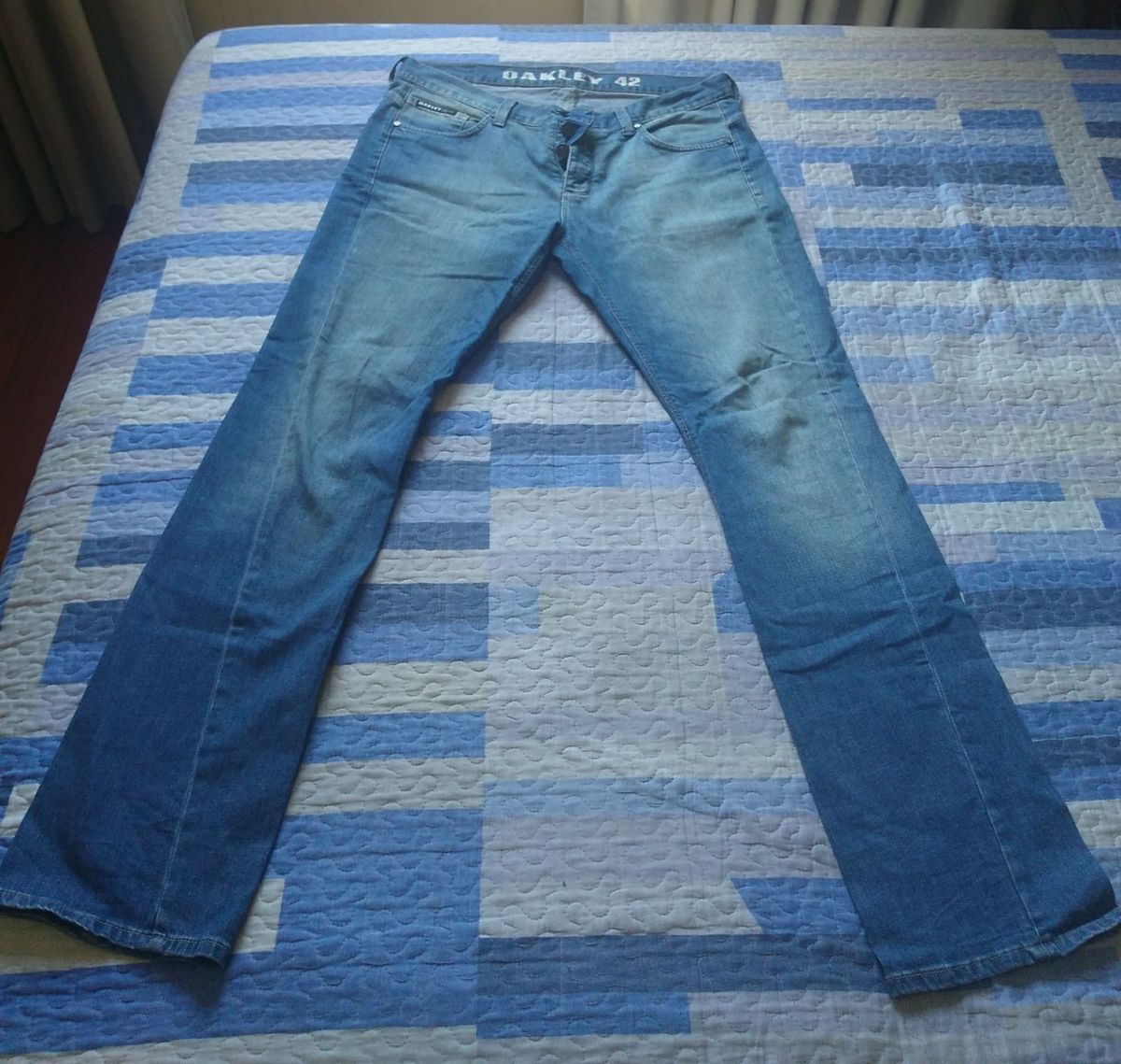 calça da oakley jeans