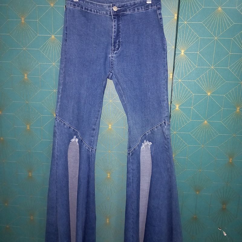 Calça jeans sale abaixo do joelho