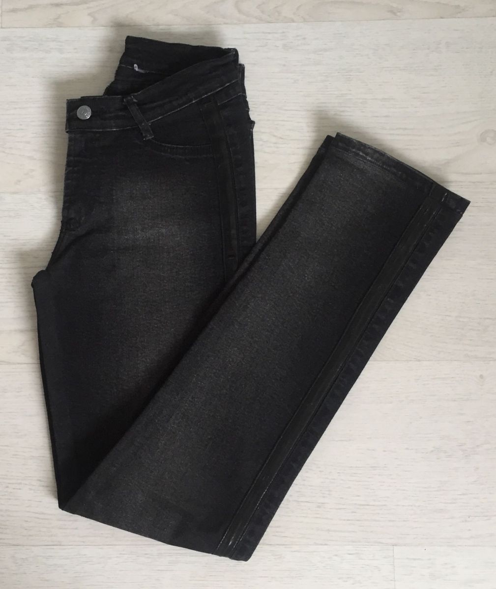 laço de couro jeans