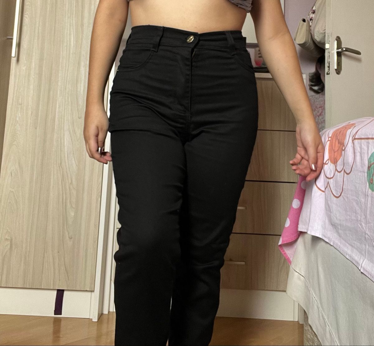 Cal a Jeans Preta Sawary Cal a Feminina Sawary Nunca Usado