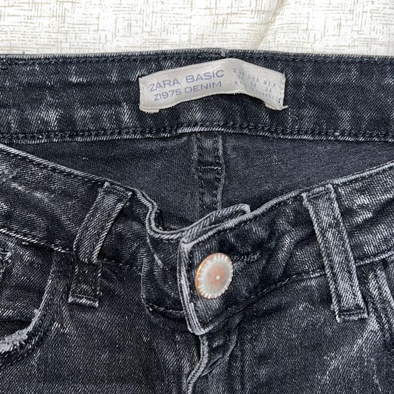 Calça Jeans Preta Zara Tamanho 38 Europa, 36 Brasil Calça Feminina Zara  Usado 77596843 enjoei