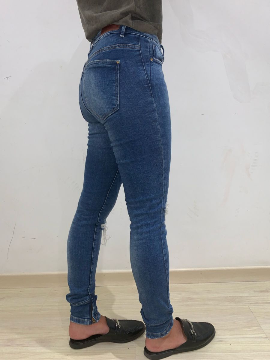 calça jeans zara feminina