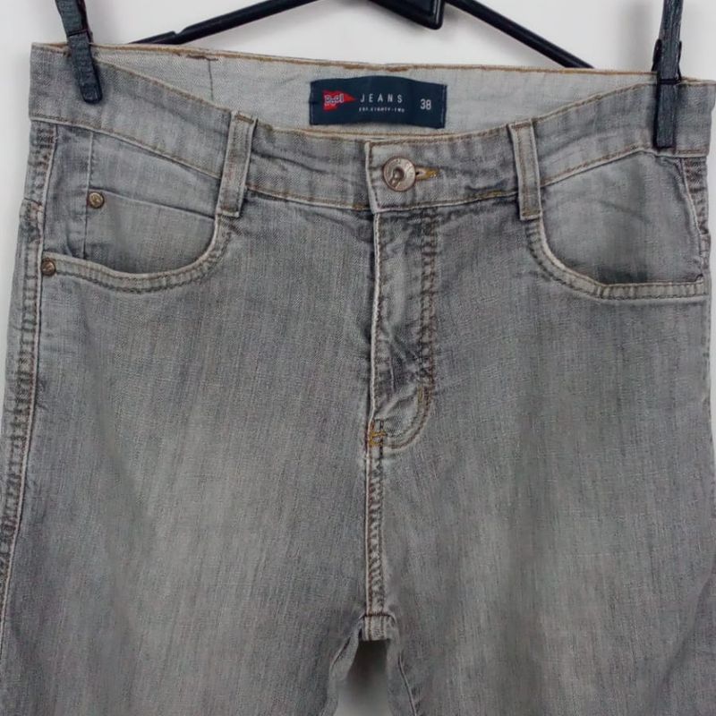 Calça jeans best sale cinza claro masculina