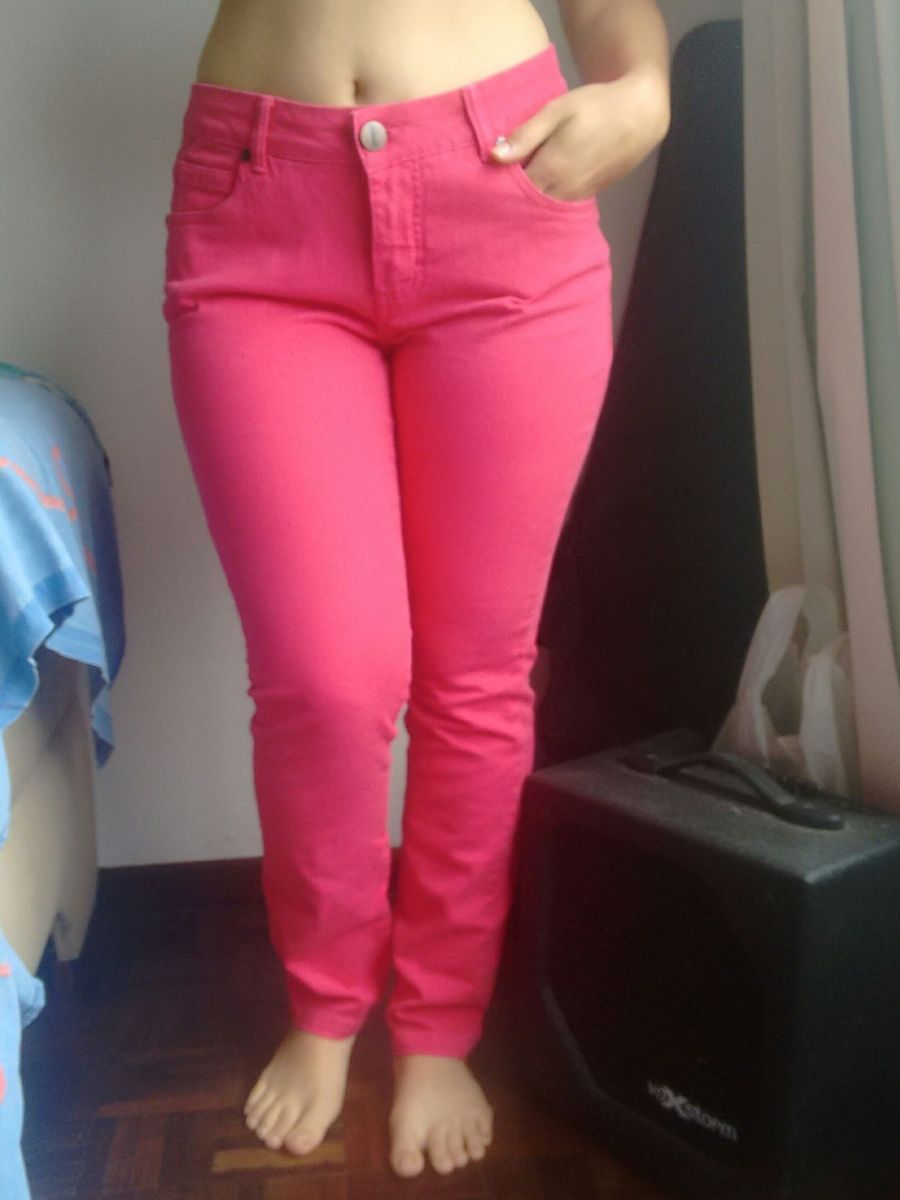 calça jeans rosa shock