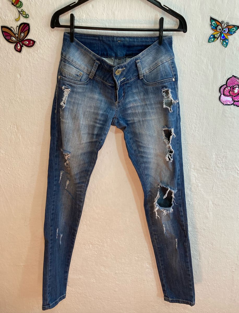 calça sawary com enchimento cintura alta