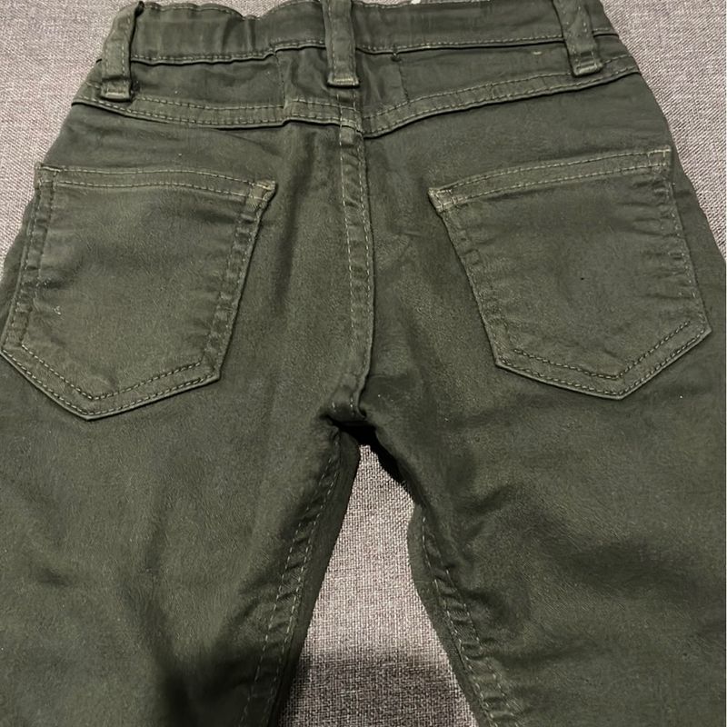 Calça jeans best sale verde musgo