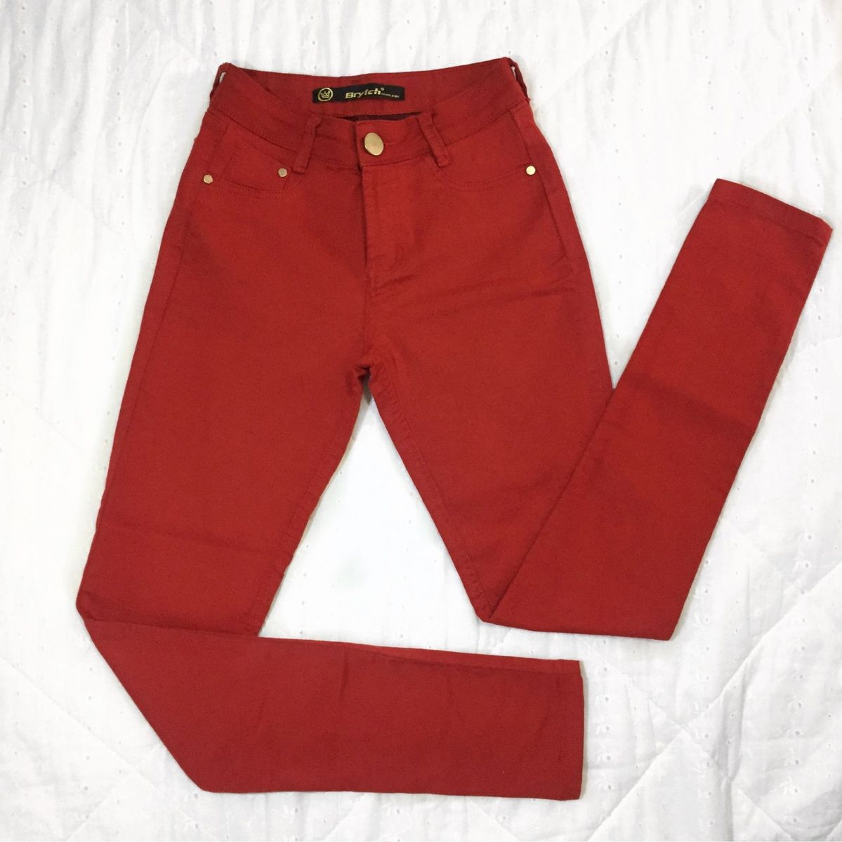 calça jeans feminina vermelha