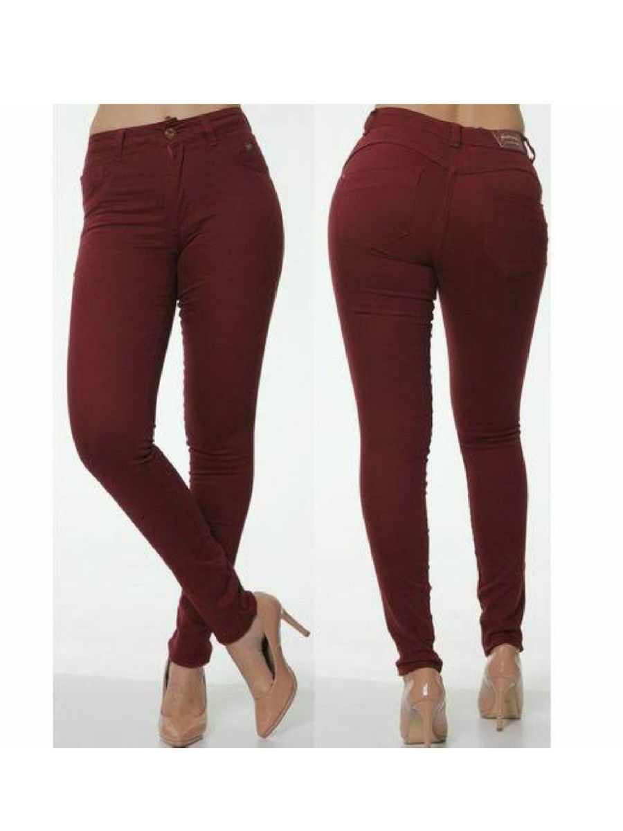 calça jeans vinho