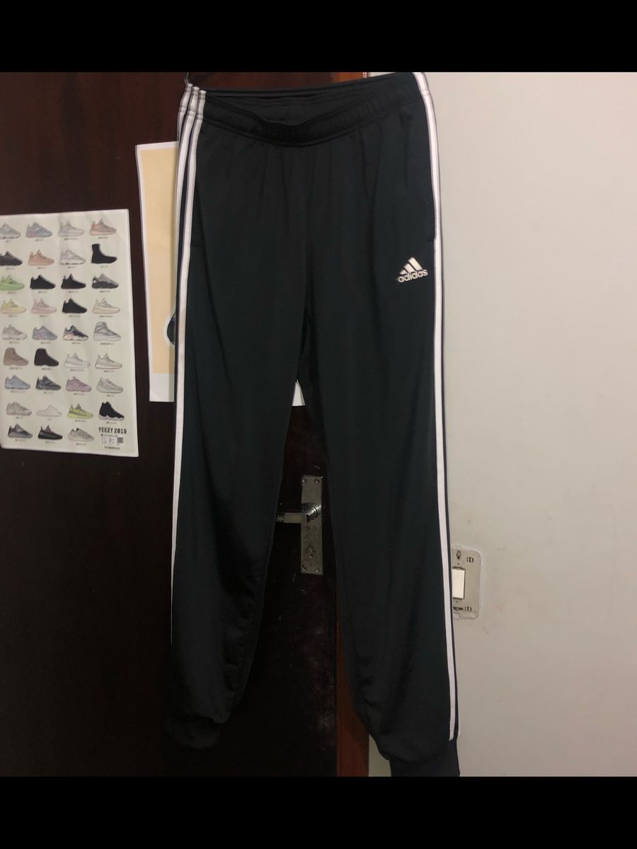 calça adidas jogger