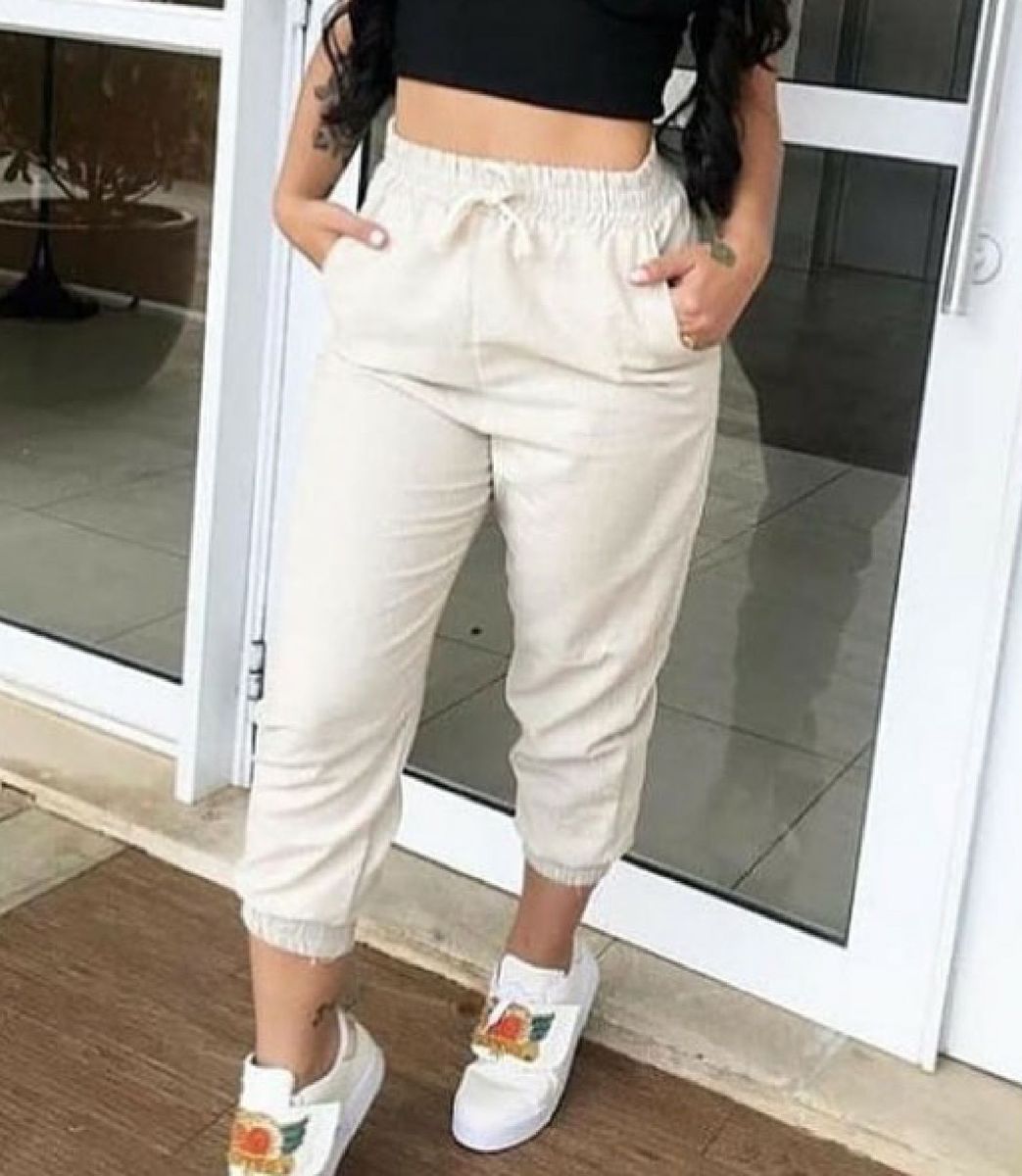calça feminina bege