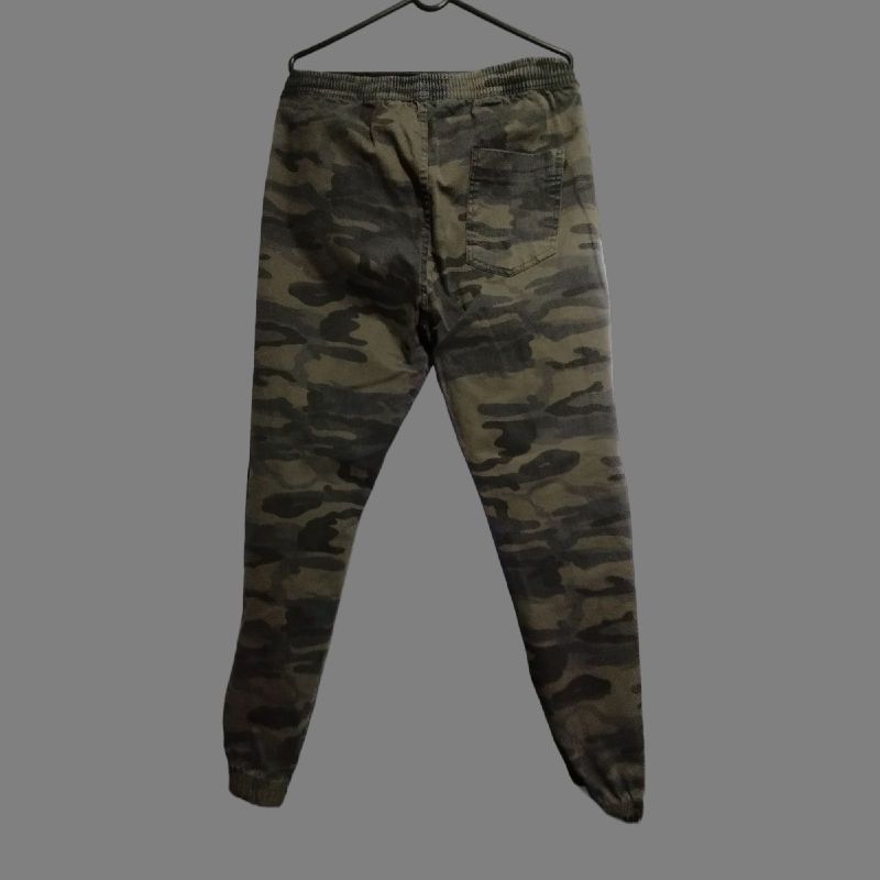 Calça camuflada hot sale masculina renner