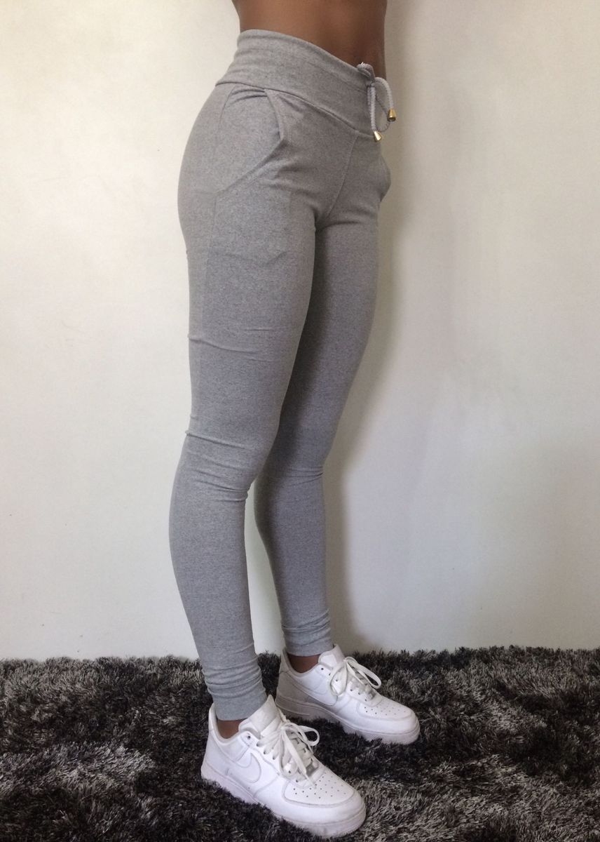 jogger cinza