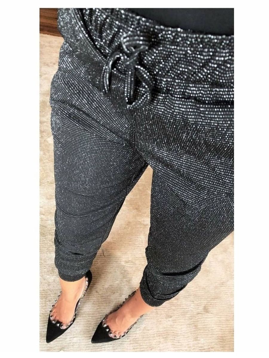 calça jogger em lurex