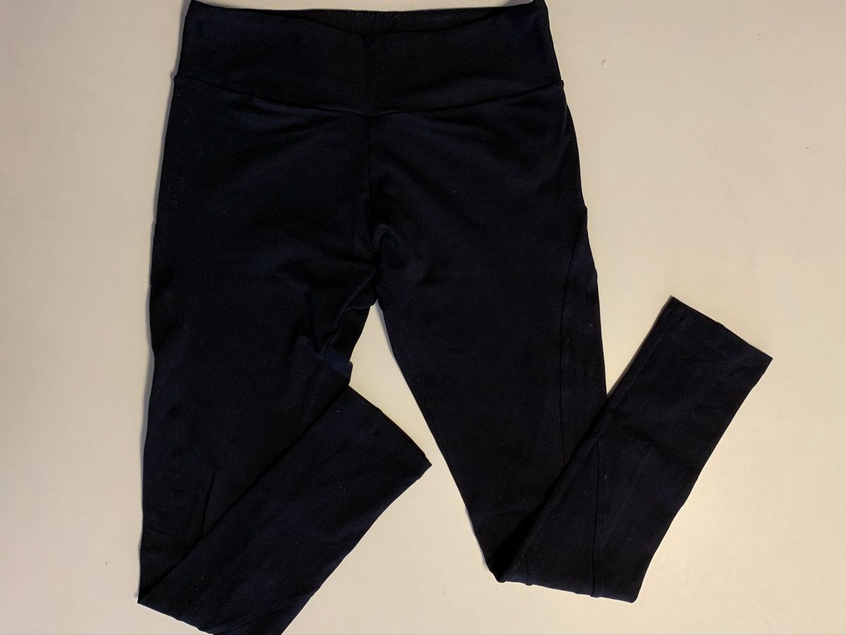 calça preta renner
