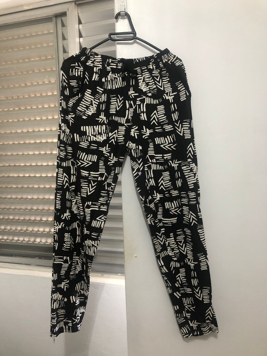 calça levinha