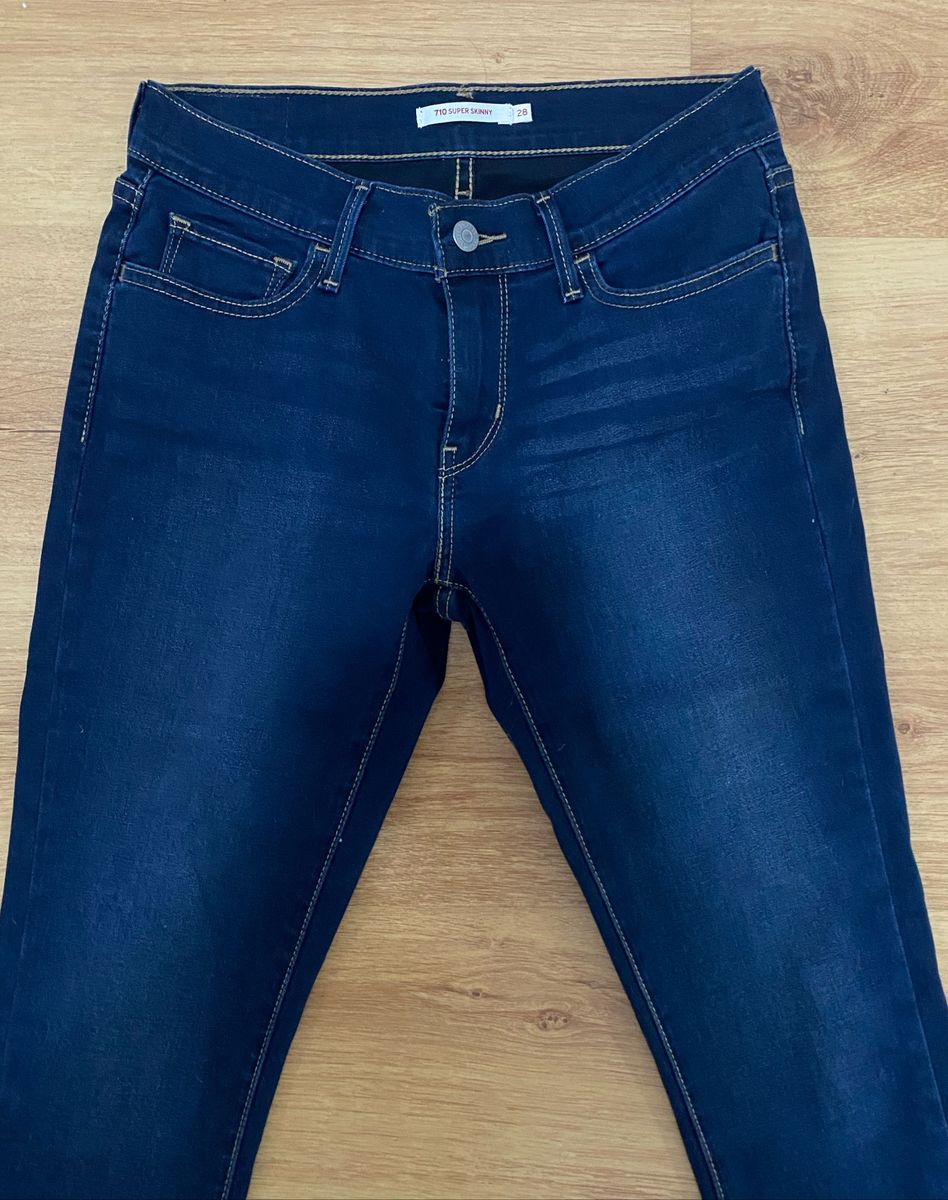 calça levis 710