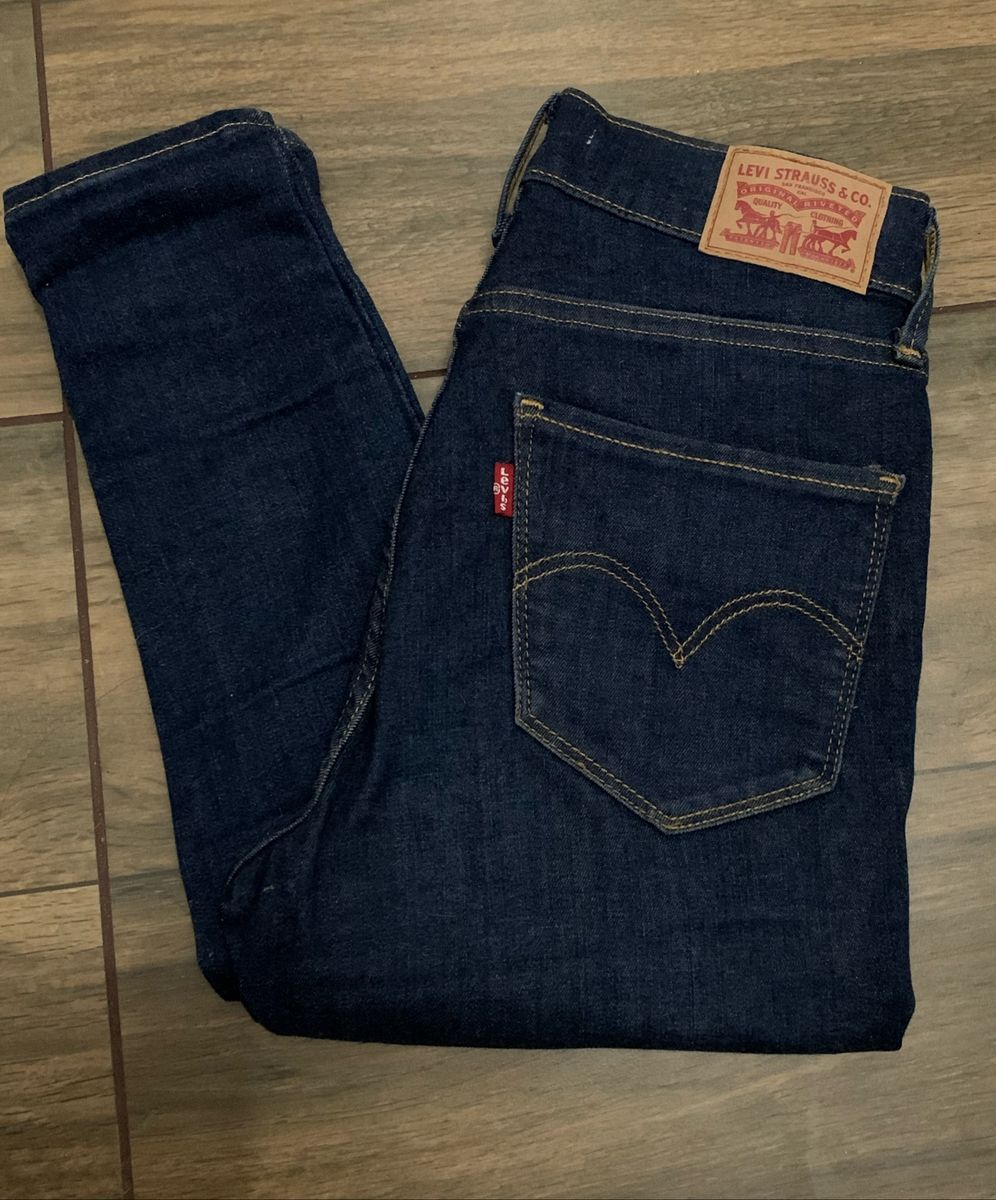 calca levis cintura alta