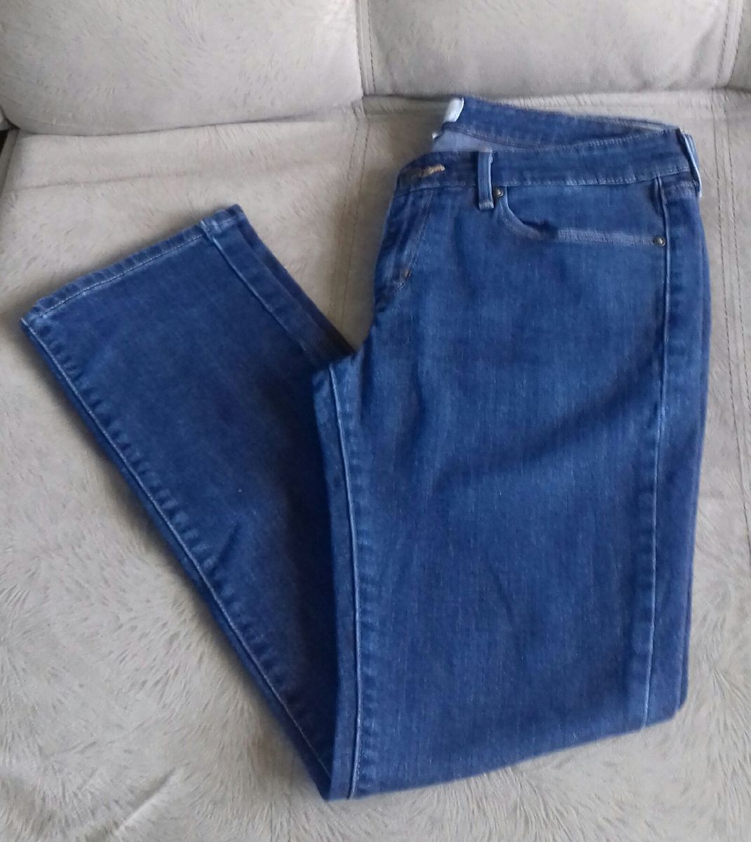 calça levis reta feminina