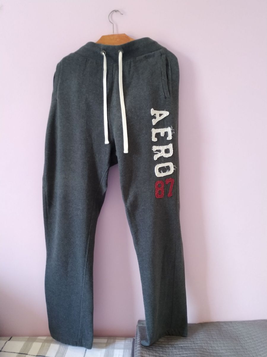 calça de moletom aeropostale