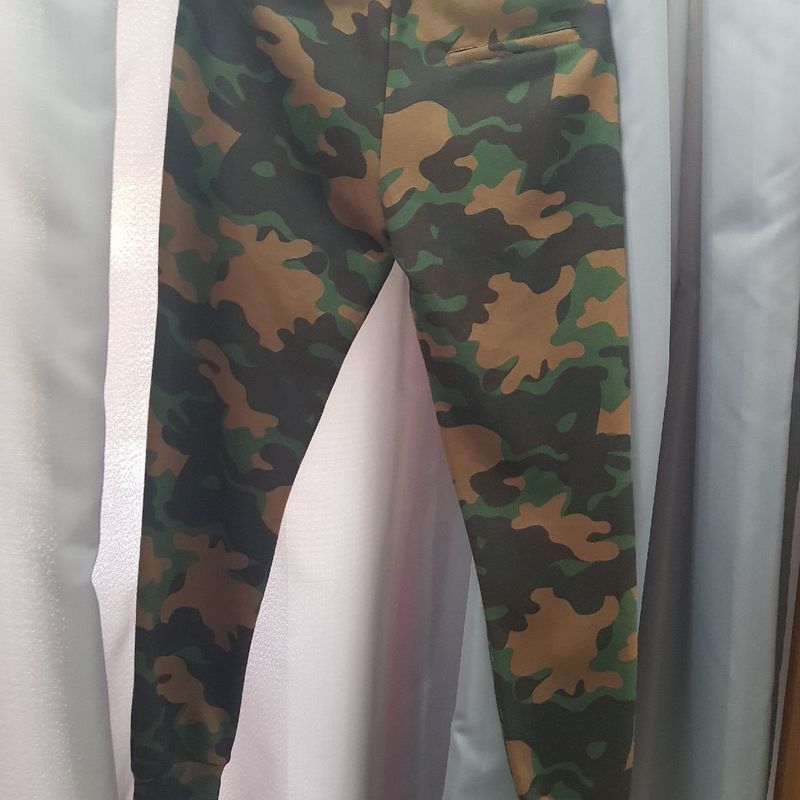 Calça clearance camuflada riachuelo